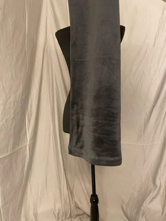 NWOT Juicy Couture Black Velour Top with Pink Label Flare - Picture 5 of 5